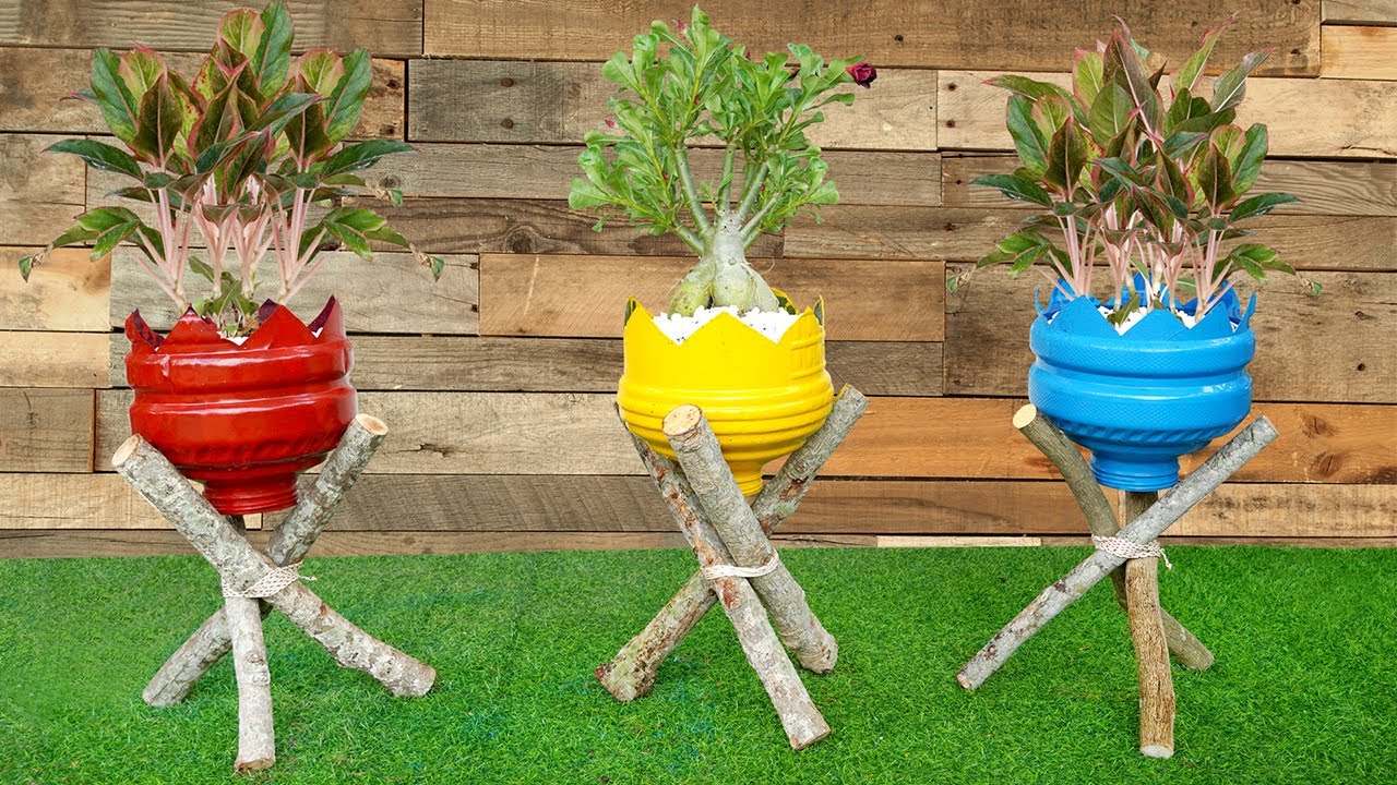 You are currently viewing 18 Creatively Recycled Garden Pot Ideas